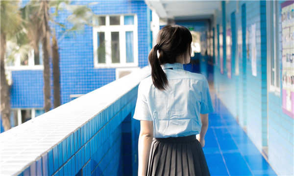 阿拉尔农场如何找到一个可以帮助我生孩子的女人？